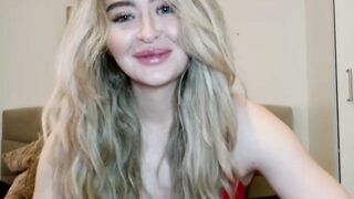 OnlyVictoria Sex chatroom at stripTango