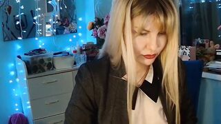 GlamSquirt Free porn online at stripTango