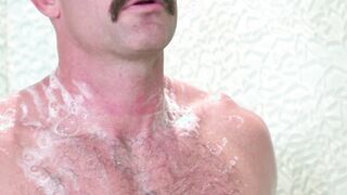 Sensual babe Mandy Muse riding big cock before nasty facial