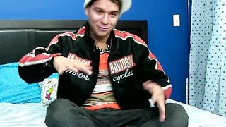 Interviewed dick rider toys his ass and masturbates solo
