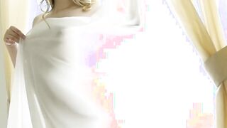 Erotic teen Katty Muss is looking attractive with her sexy body while teasing herself