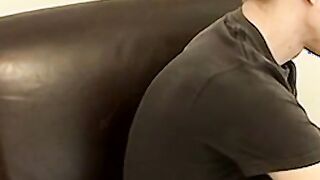 ChainsomerÂ attractive dude finds pleasure with oral fuckingÂ 