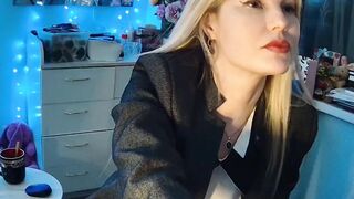 GlamSquirt Erotic pageant at stripTango