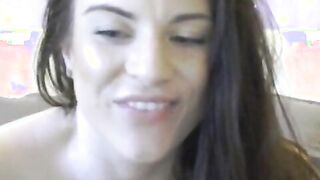 Hot Chick fucks her pussy with dildo