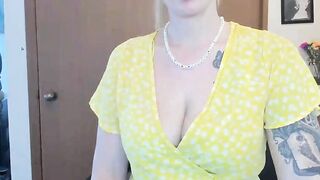 HottyHousewife18 Intoxicating spectacle at CharmCams