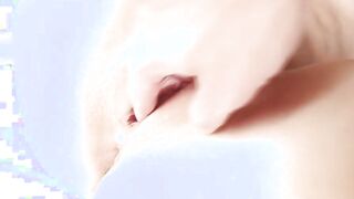 Bikini hottie throats close up style on sex tape
