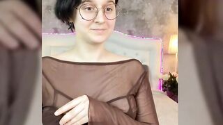 Jitoon Free porn online at stripTango