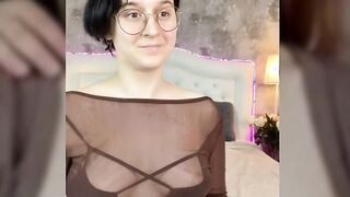 Jitoon Free porn online at stripTango