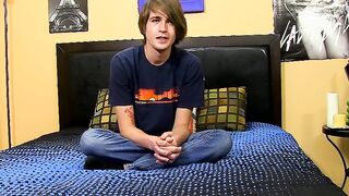 Young butt muncher gives an interview and masturbates solo