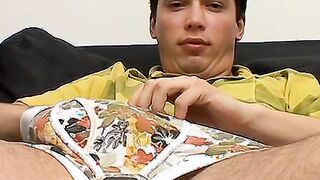 Solo twink amateur Kyle Valasek jizzes in his underwear