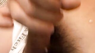 Athletic amateur Jeremiah Johnson masturbates his hairy dick