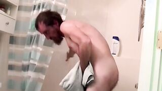 Hot mature Eric gets blown and does a mouth fuck on friend