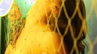 Sexy blonde babe Emerald Ocean playing with her sultry and stunning body