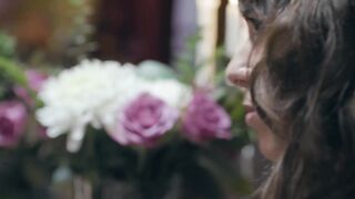 Sinful dykes Gina Valentina and Reagan Foxx enjoy oral sex