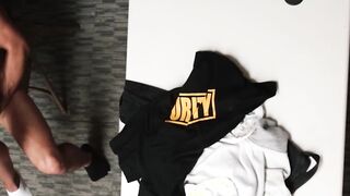 Horny hunk officer gets sloppy blowjob from young thief