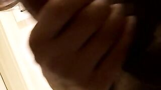 Striaght dude jerking his big dick and cuming upside down