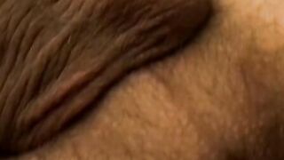 Striaght dude jerking his big dick and cuming upside down
