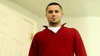 Horny hunk Seg jacks off and gets his cock sucked by Joe