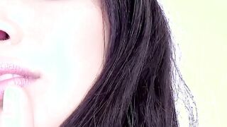Sexy Latina s First Try of New Magic Toy