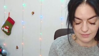 Brunette amateur babe in sweater chats on webcam show