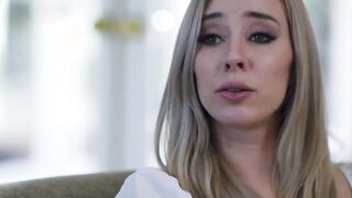Teen blonde licks and facesits her stepsister