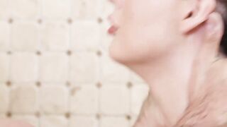 Pretty hottie Megan Winters pussy stretched in the shower