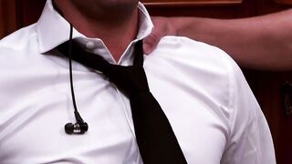 Classy guys go for it all the way and fuck really hard here