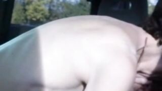 SUCK AND FUCK ON BACKSEAT