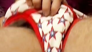 Cute amateur jock Kelly Cooper cums after jerking off solo