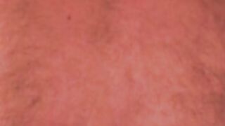 Hairy old amateur jerks off and shoots a load on his belly Hoe 2