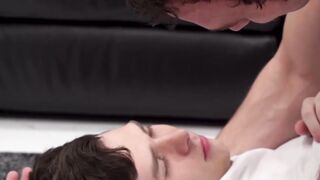 Petite twink bends over for stepfather to rawpound him hard
