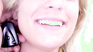 Horny Hot Girl Feasts on Sucking Cock