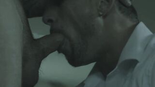 Roman Todd anal fucks unhomed man
