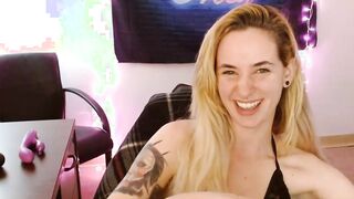 ScarletteMoonXO Salacious unveiling at CharmCams