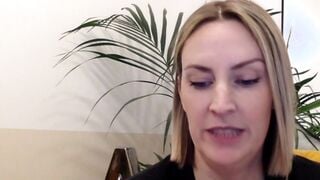 RosieLoveUK Free cam sex chat at CharmCams