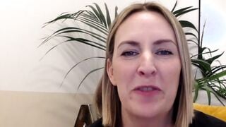 RosieLoveUK Free cam sex chat at CharmCams