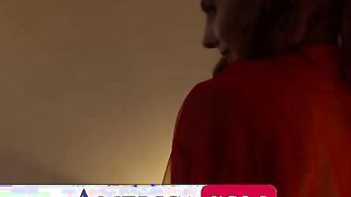 Lilian Stone give fan a lap dance and the fucking of his life