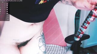 Close up Anal Training Bushy