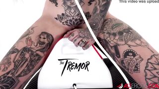 Inked Amber Luke riding the tremor for the first time