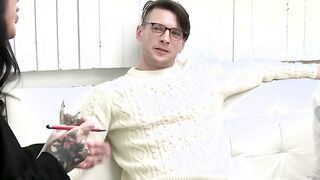 Therapy session spiced up with oral pleasure