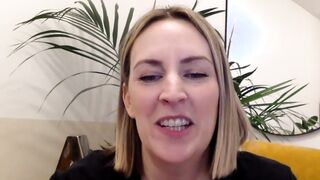 RosieLoveUK Online sex chat at CharmCams