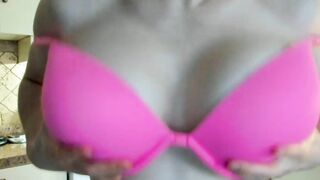 BustyCiara Salacious unveiling at CharmCams Hoe 2