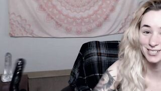 ScarletteMoonXO Bawdy exhibition at CharmCams