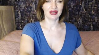 Mallinia Online free porn at stripTango