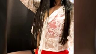 CrazzyChicks Seductive showcase at stripTango