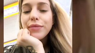 Kira_Miu Sex chatroom at stripTango