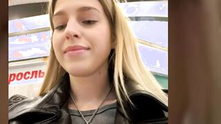 Kira_Miu Sex chatroom at stripTango
