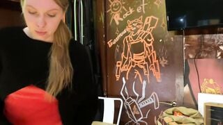 dirtypub Flirtatious act at stripTango Hoe 4