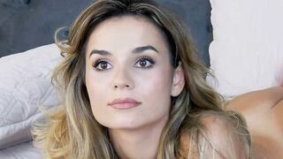 HelenWaldorf Cam sex free chat at CharmCams Hoe 2