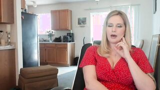 Hottyhousewife18 Intoxicating spectacle at CharmCams